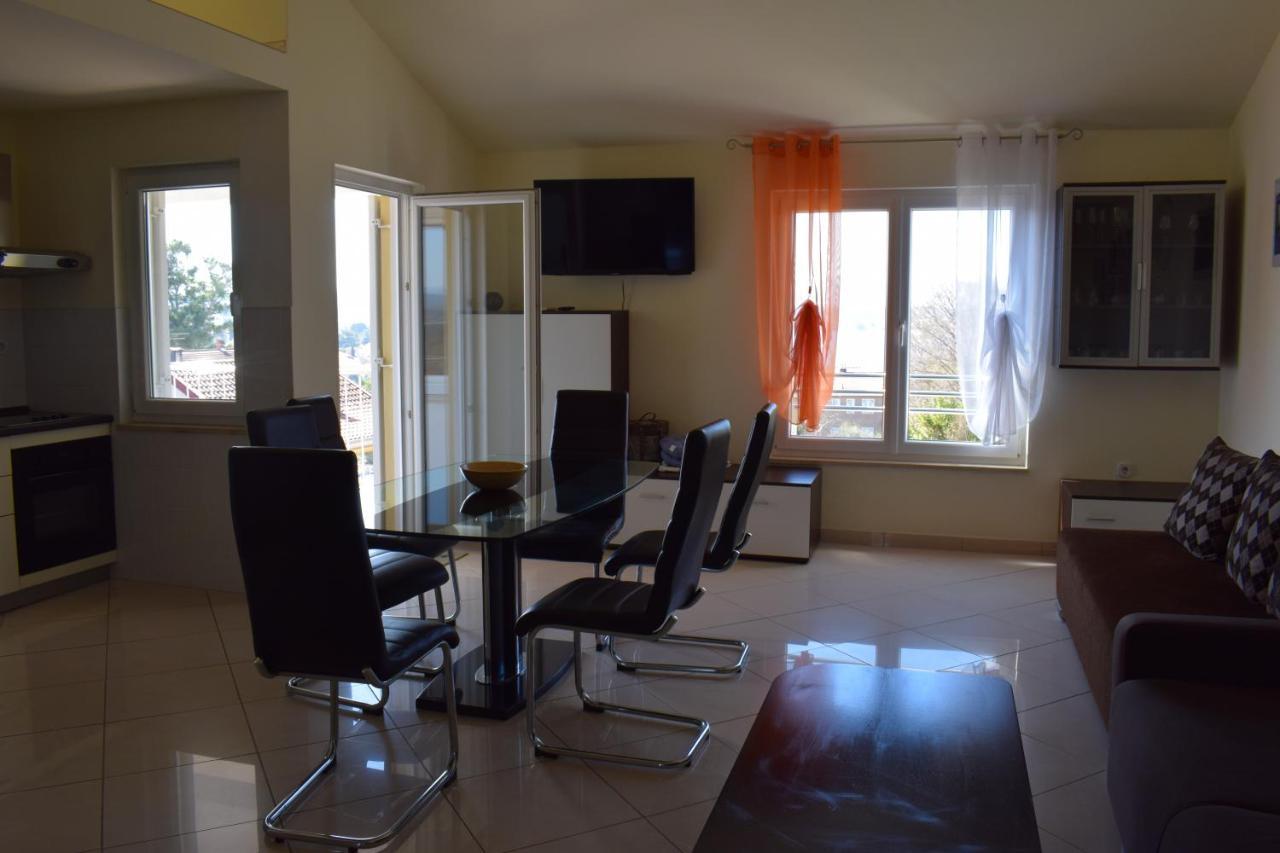 Apartment Vista Mare Malinska Dış mekan fotoğraf